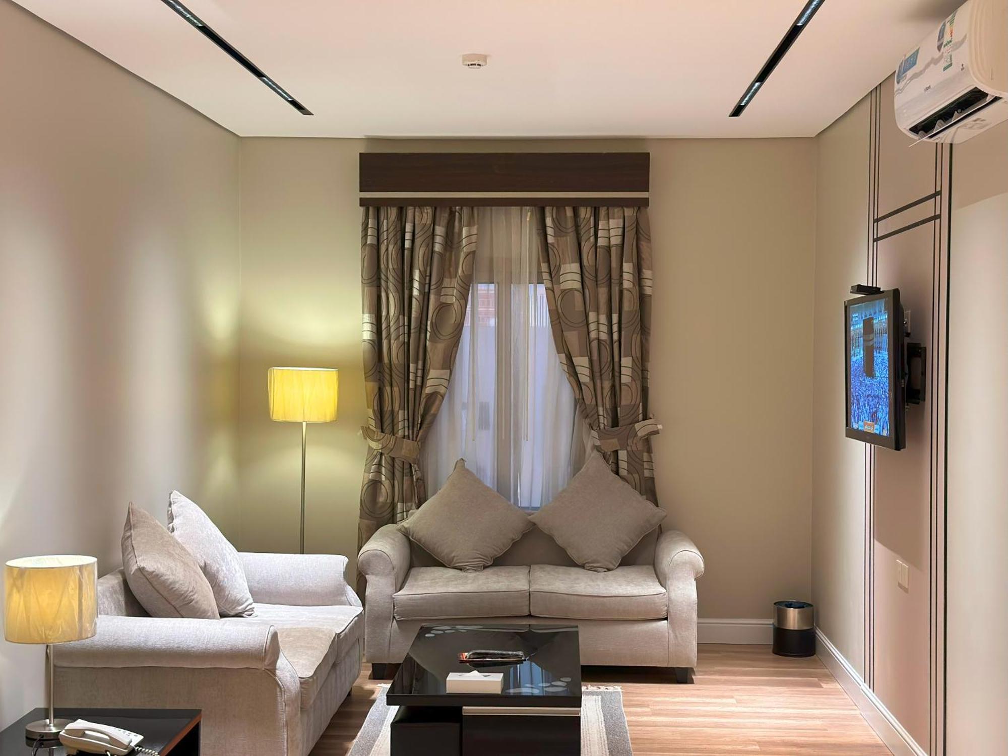 Ḩafar al Bāţin Nelover Hotel Hafar מראה חיצוני תמונה