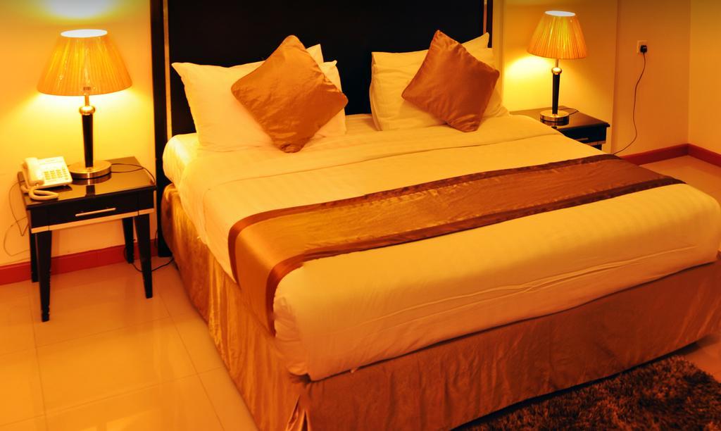 Ḩafar al Bāţin Nelover Hotel Hafar מראה חיצוני תמונה